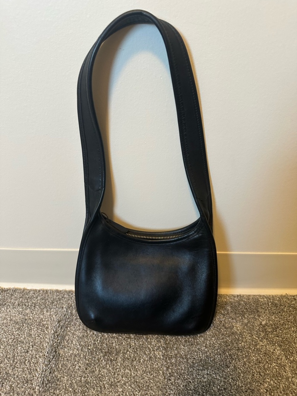 Coach Black Leather Vintage Mini Ergo - Picture 7 of 11